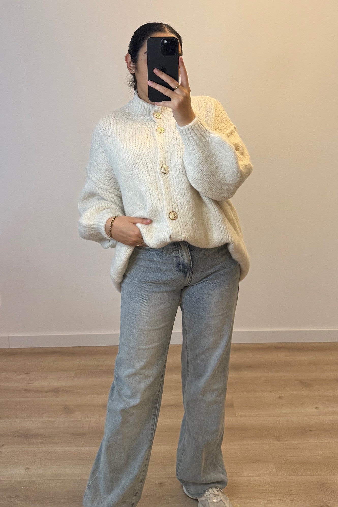 Classy Cardigan White